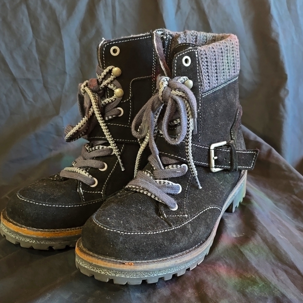 Bos & Co Black Winter Boots Size 8.5